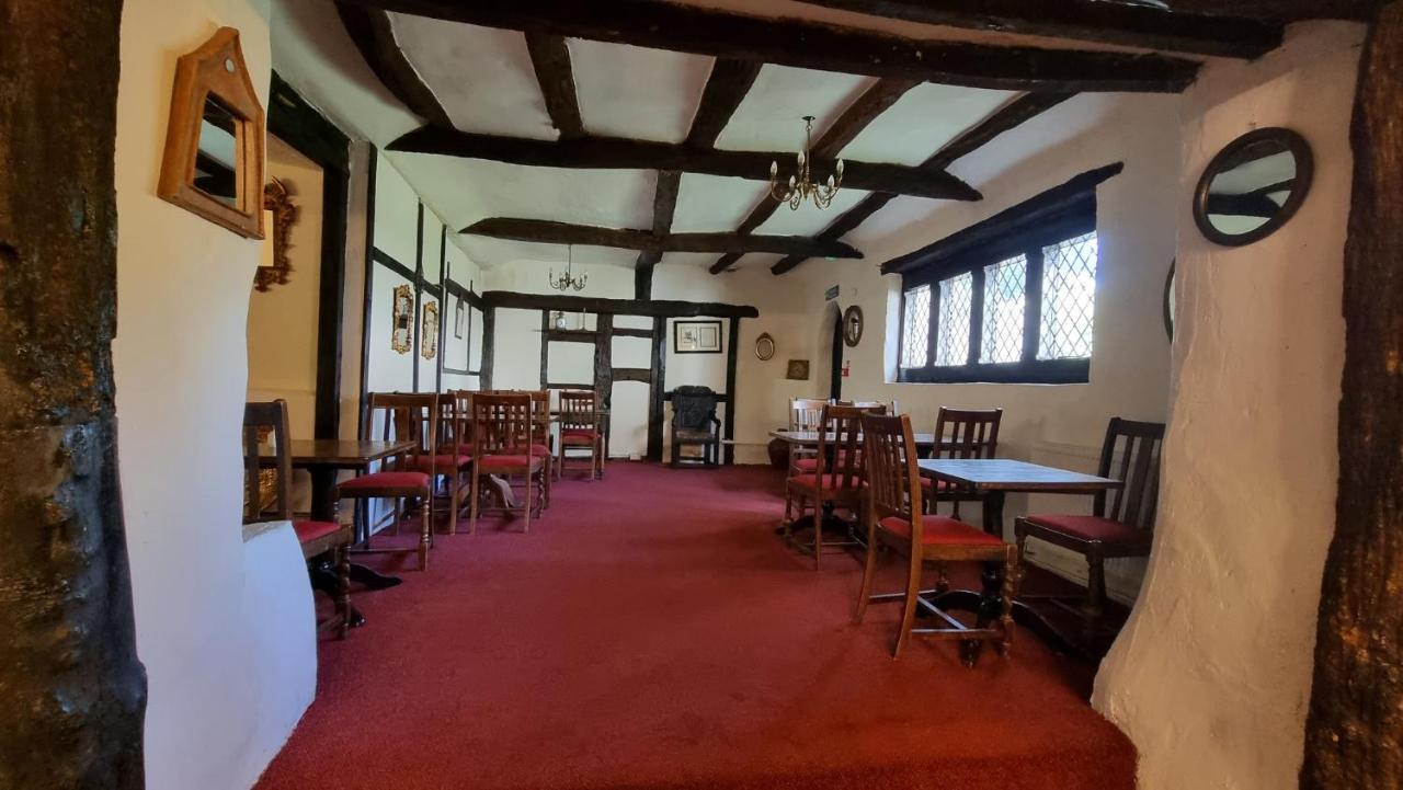Churston Court Hotel Churston Ferrers ภายนอก รูปภาพ