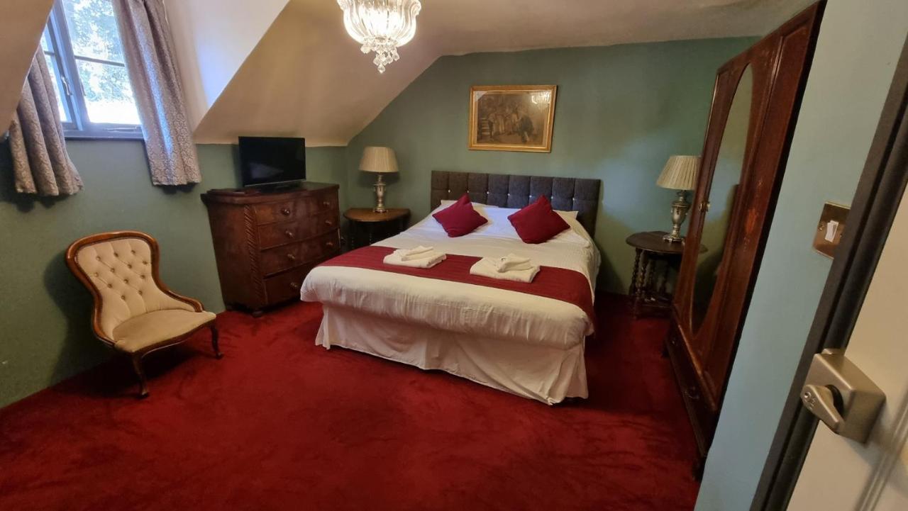 Churston Court Hotel Churston Ferrers ภายนอก รูปภาพ