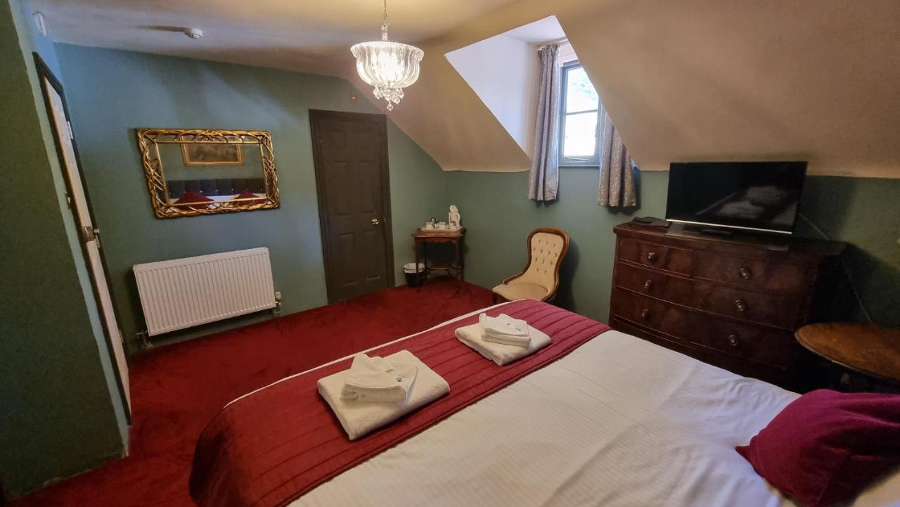 Churston Court Hotel Churston Ferrers ภายนอก รูปภาพ