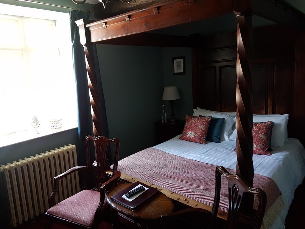 Churston Court Hotel Churston Ferrers ภายนอก รูปภาพ