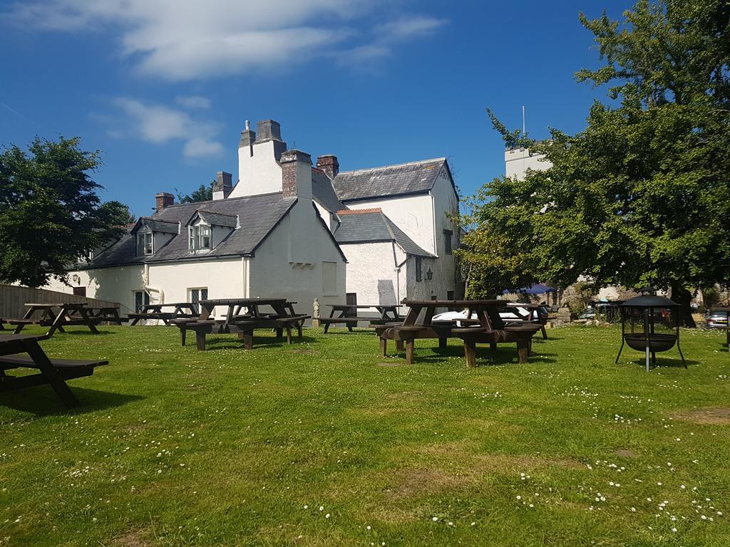 Churston Court Hotel Churston Ferrers ภายนอก รูปภาพ